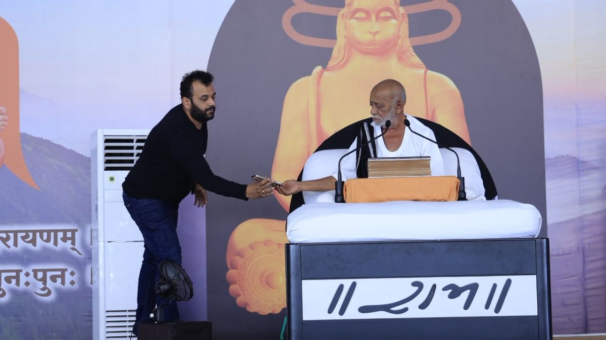 ભરોસો એ શ્રદ્ધા- વિશ્વાસનું સંયુક્ત રૂપ છે : મોરારિ બાપુ
